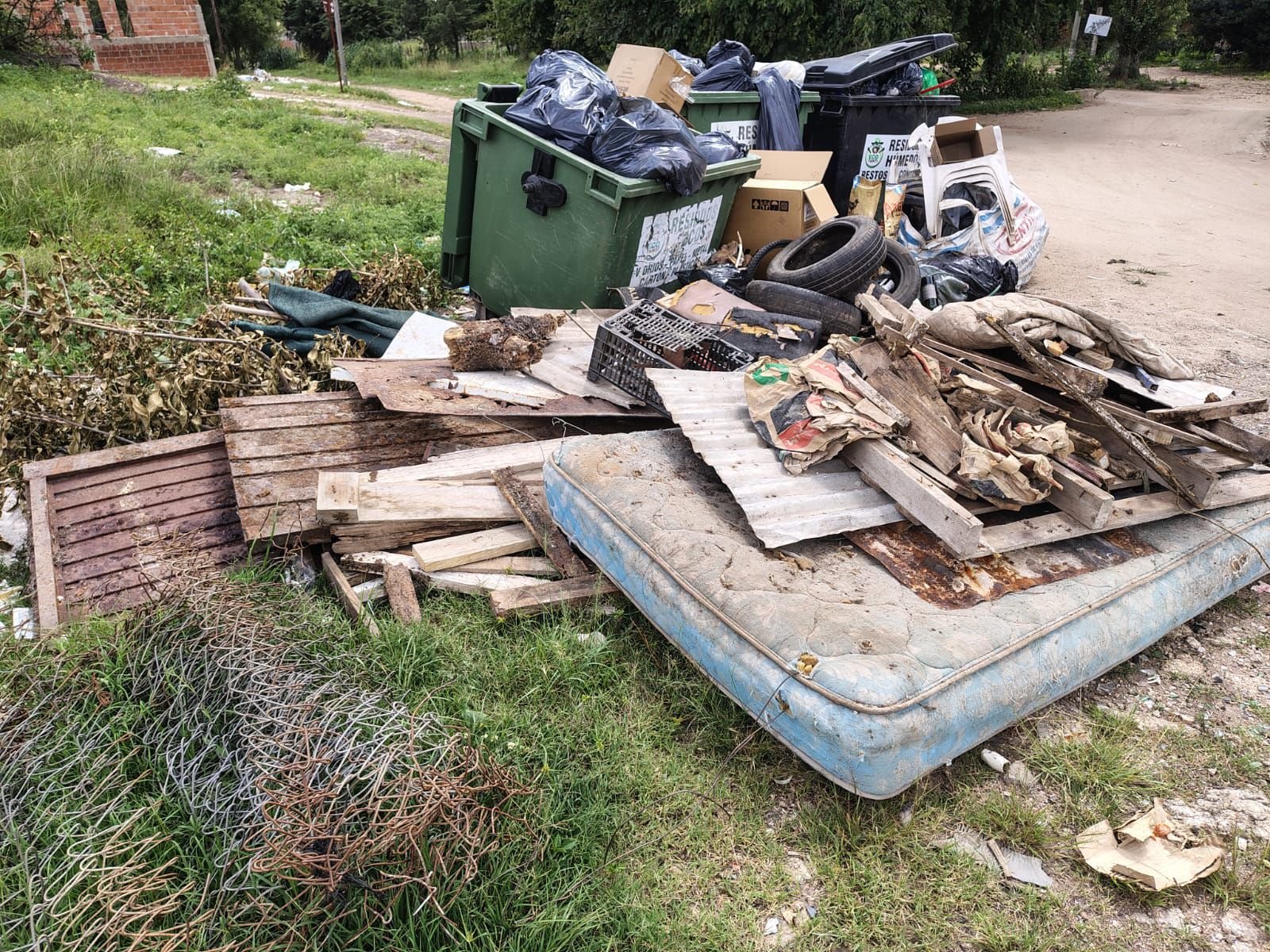 ORDEN Y CUIDADO DEL ESPACIO PÚBLICO: CINCO ACTAS LABRADAS EN TRES DÍAS EN TANTI