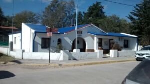 TANTI: ASALTARON A MANO ARMADA A UNA FABRICANTE DE PILARES DE LUZ