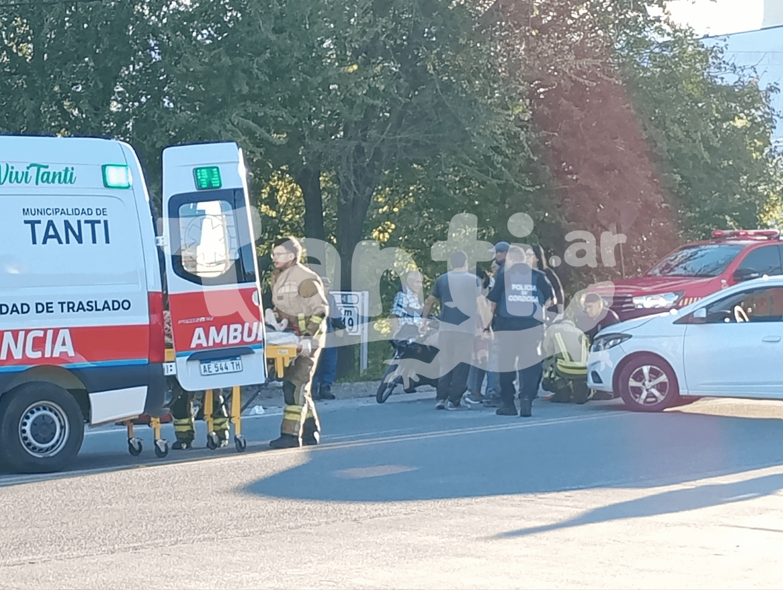 ACCIDENTE EN TANTI: DOS MENORES HERIDAS TRAS UN CHOQUE ENTRE MOTO Y ...