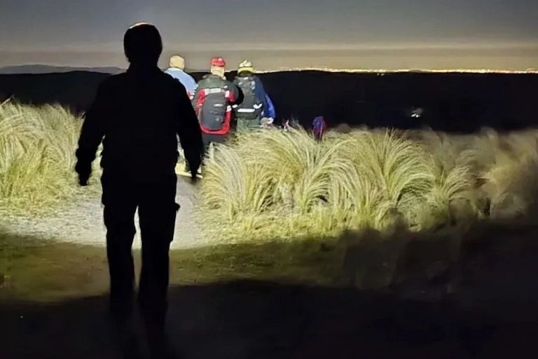 RESCATARON A UNA MUJER QUE SE LESIONÓ DURANTE UNA EXCURSIÓN EN LOS GIGANTES