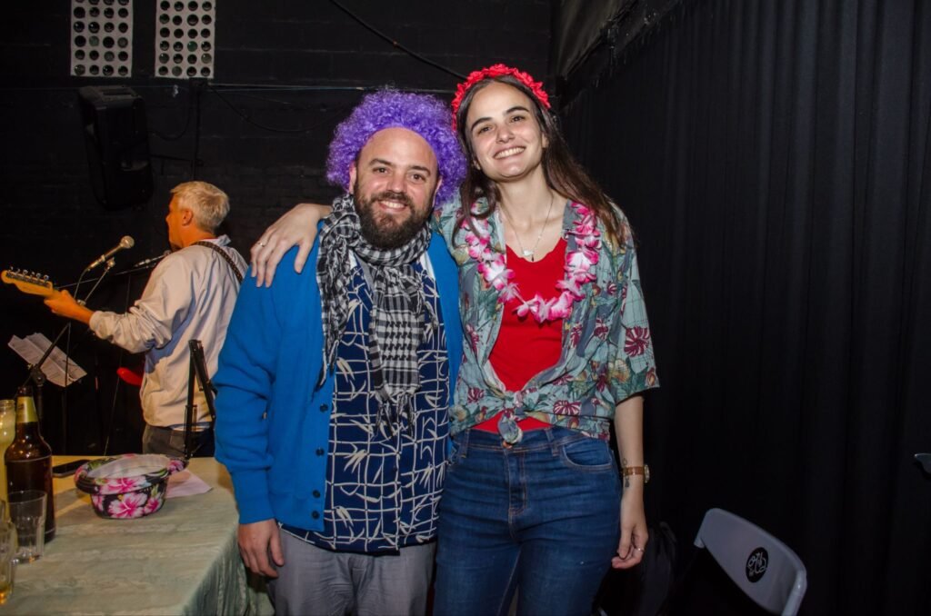 FUEGO EN EL COSMOS HIZO VIBRAR AL TEATRO OTILIA EN UNA NOCHE DE ARTE, EXPRESIÓN E INTERCAMBIO GENERACIONAL FUEGO EN EL COSMOS HIZO VIBRAR AL TEATRO OTILIA EN UNA NOCHE DE ARTE, EXPRESIÓN E INTERCAMBIO GENERACIONAL